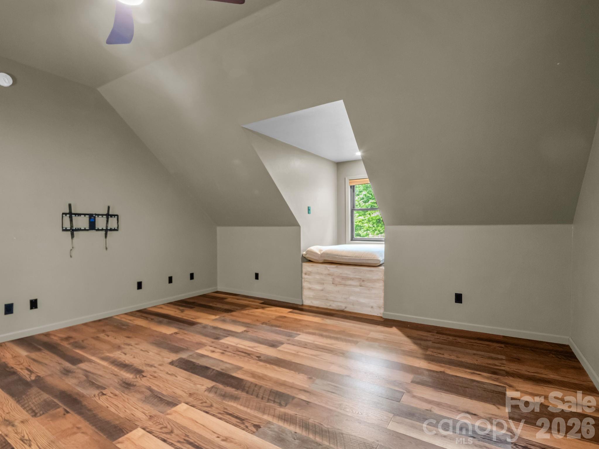 Mountain-Aire Estates - Residential