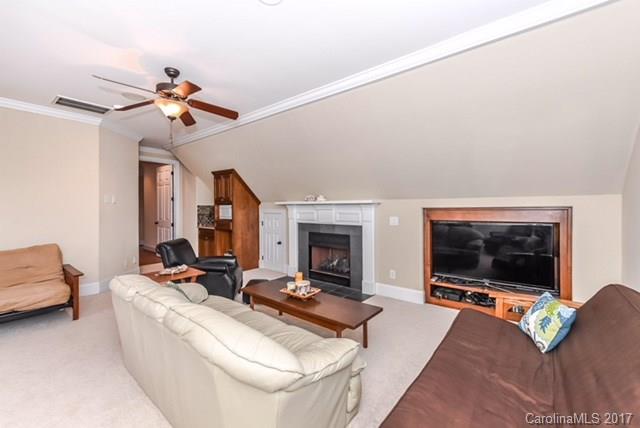 Laurel Creek - Residential