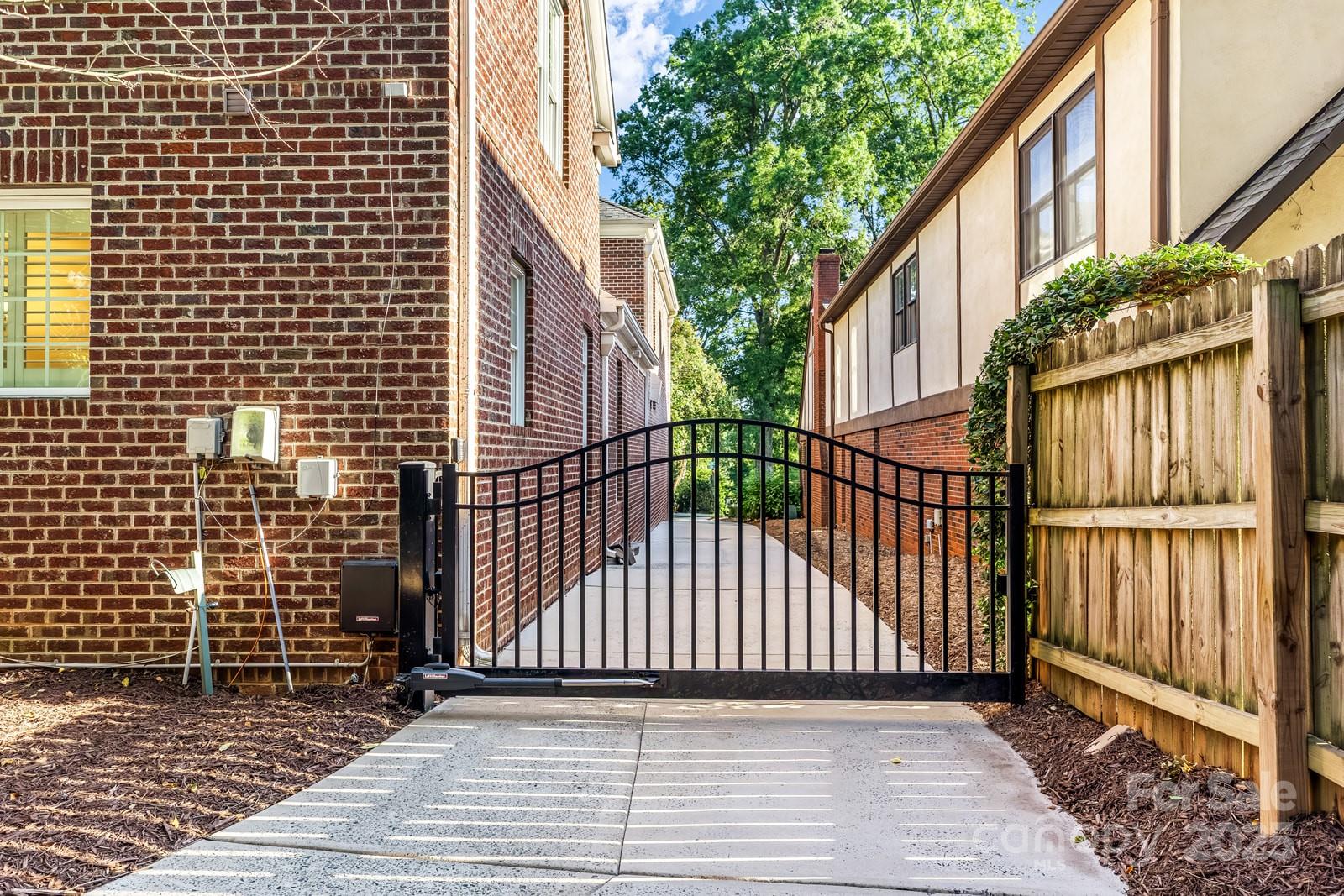 Myers Park - Residential