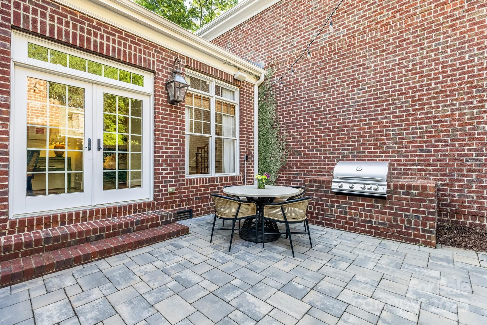 Myers Park - Residential