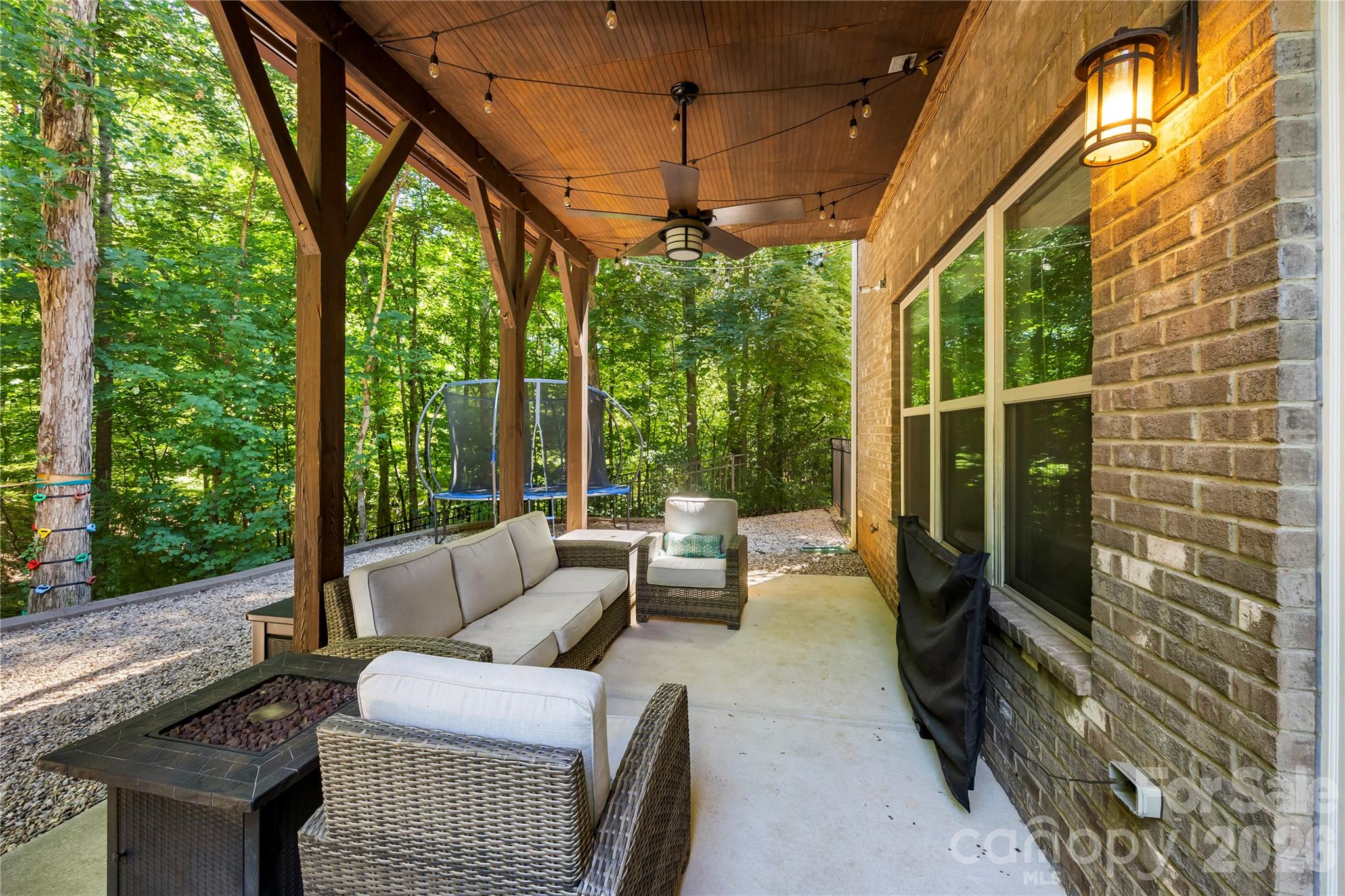 968 Rock Forest Way