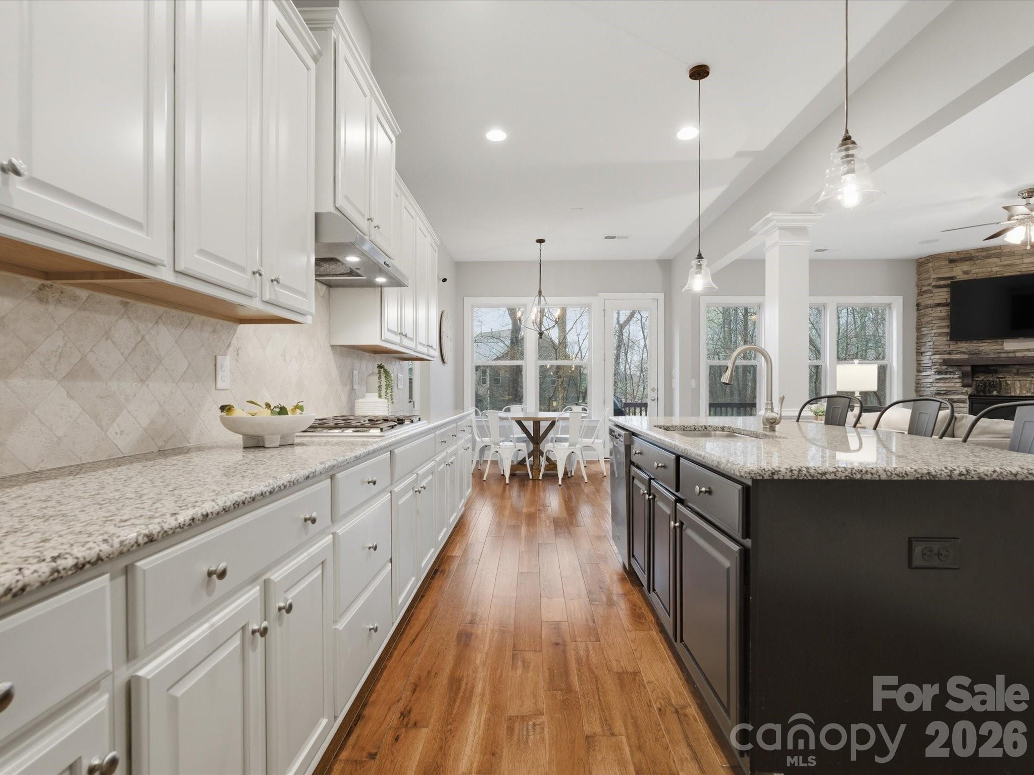 Barber Rock - Residential