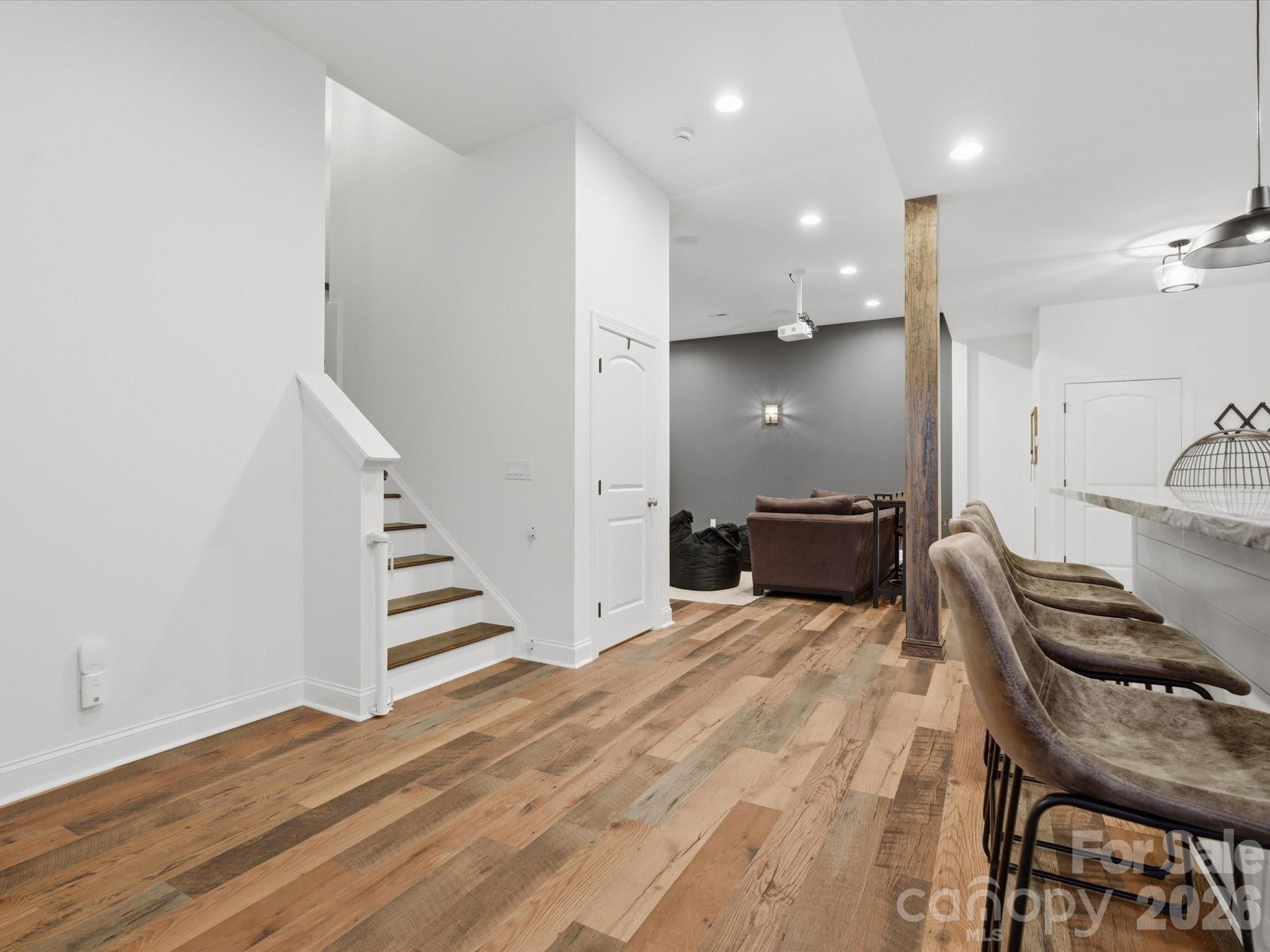 Barber Rock - Residential