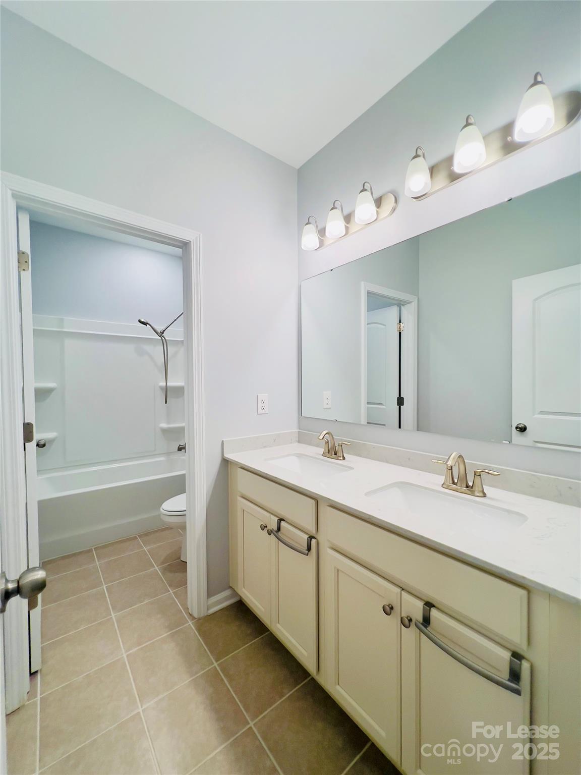 Cedarvale Farms - Residential Lease