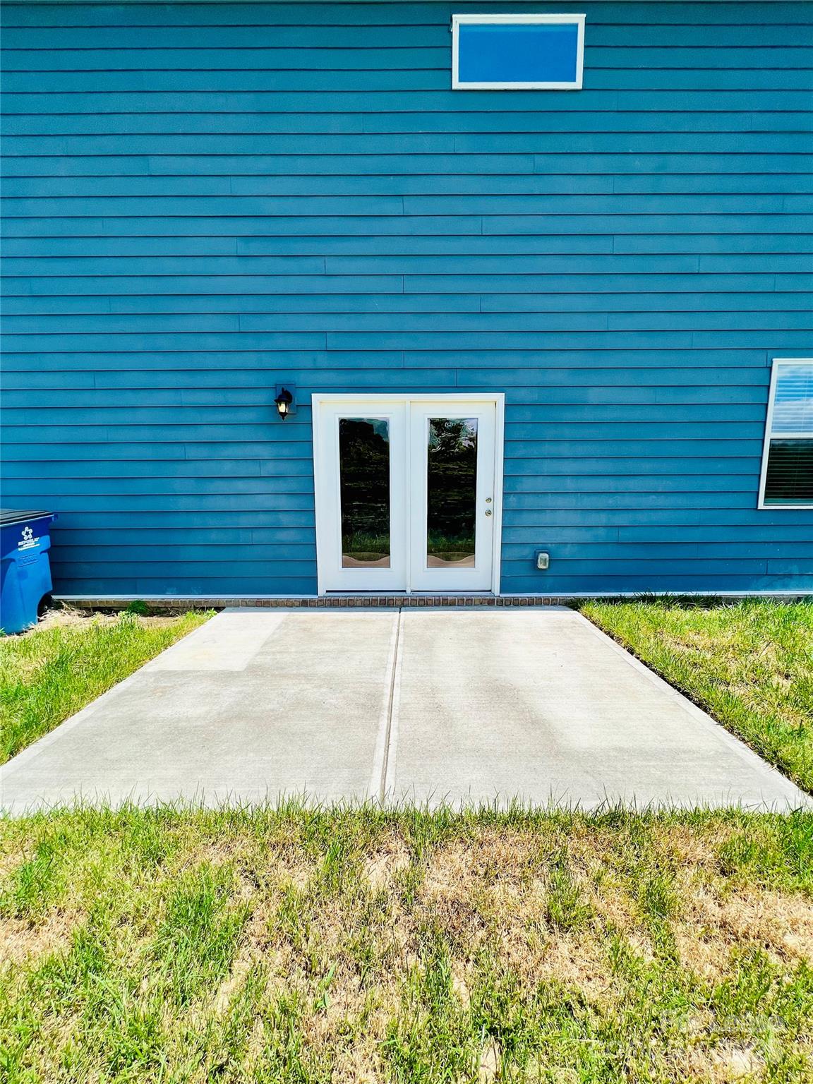 Cedarvale Farms - Residential Lease