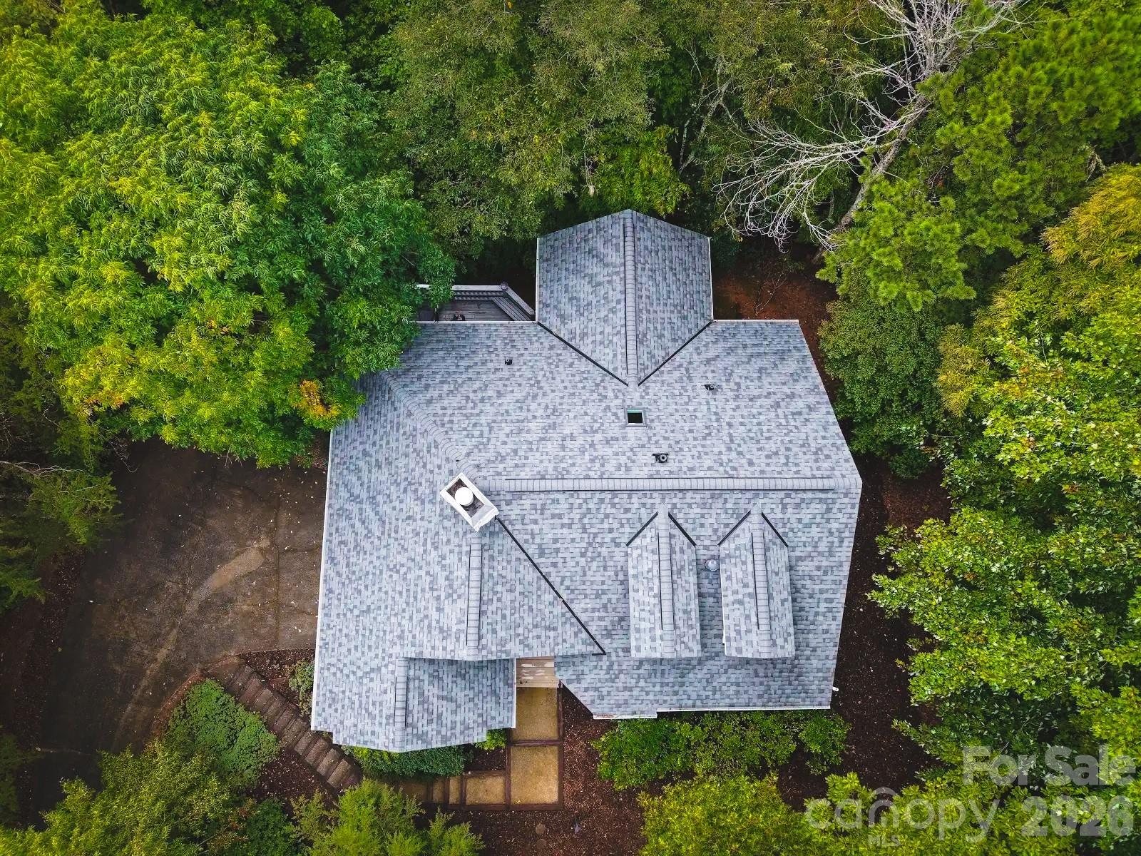 212 Ridgeway Road