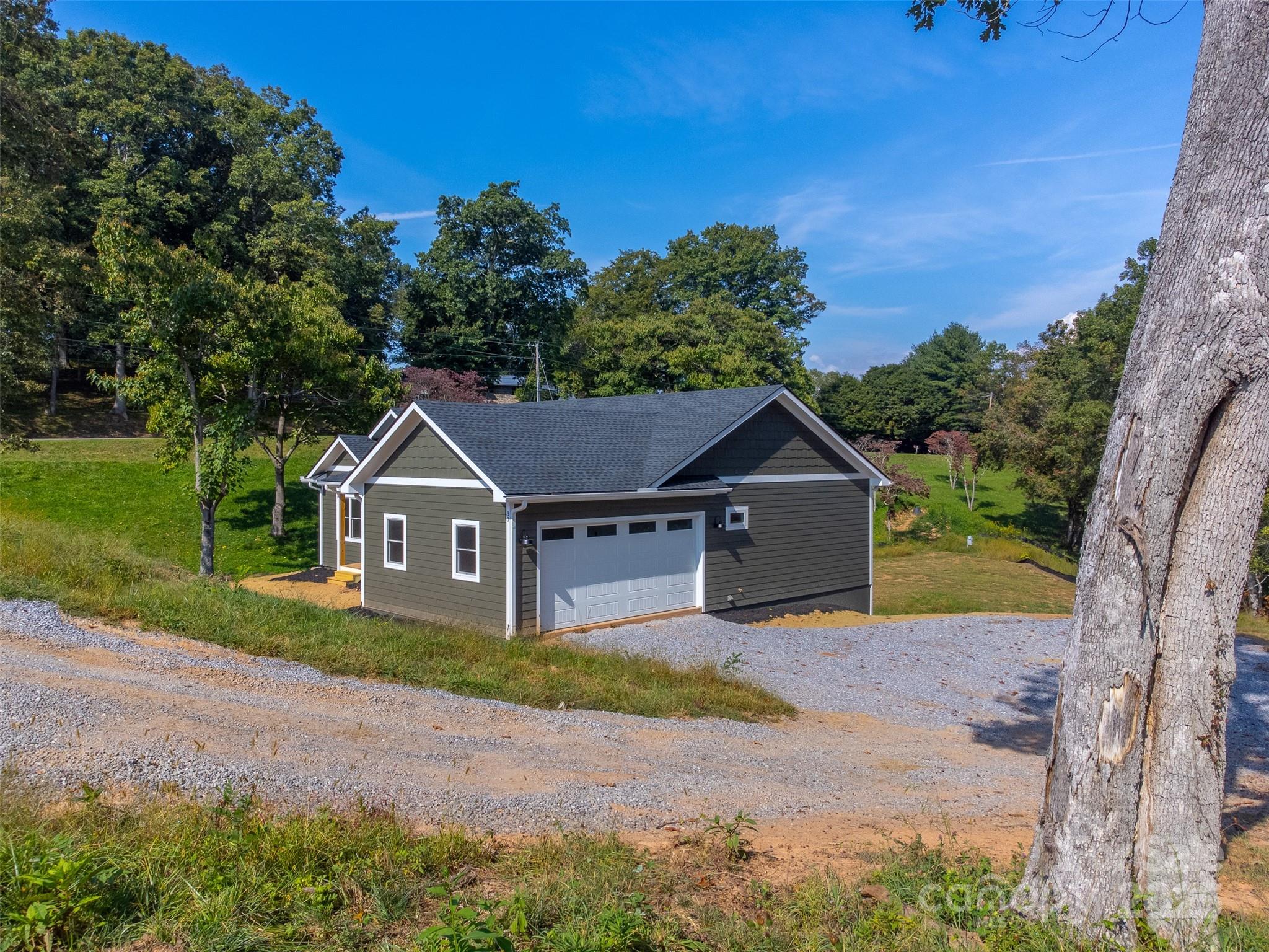 33 Gracie Rose Street