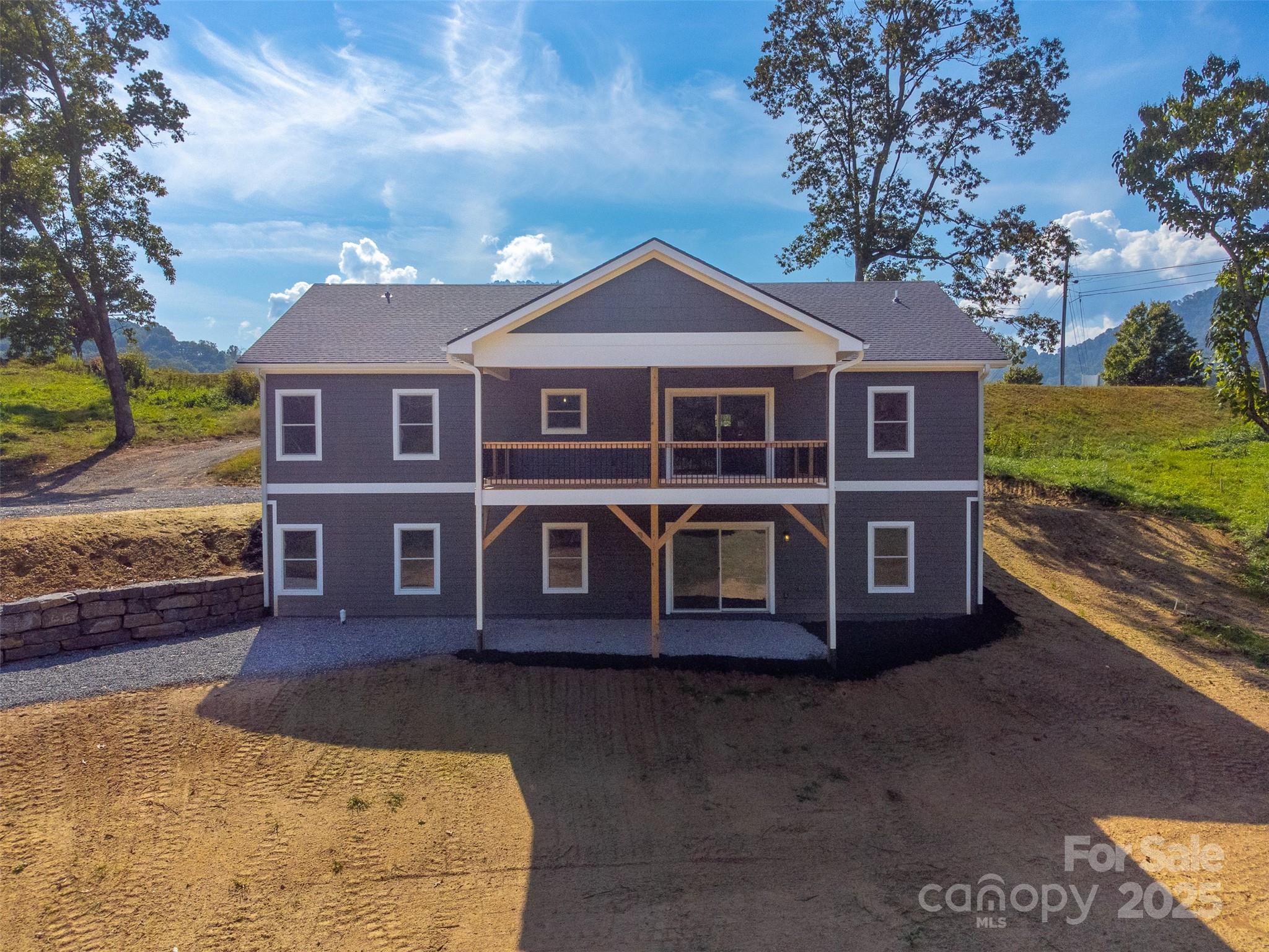 33 Gracie Rose Street