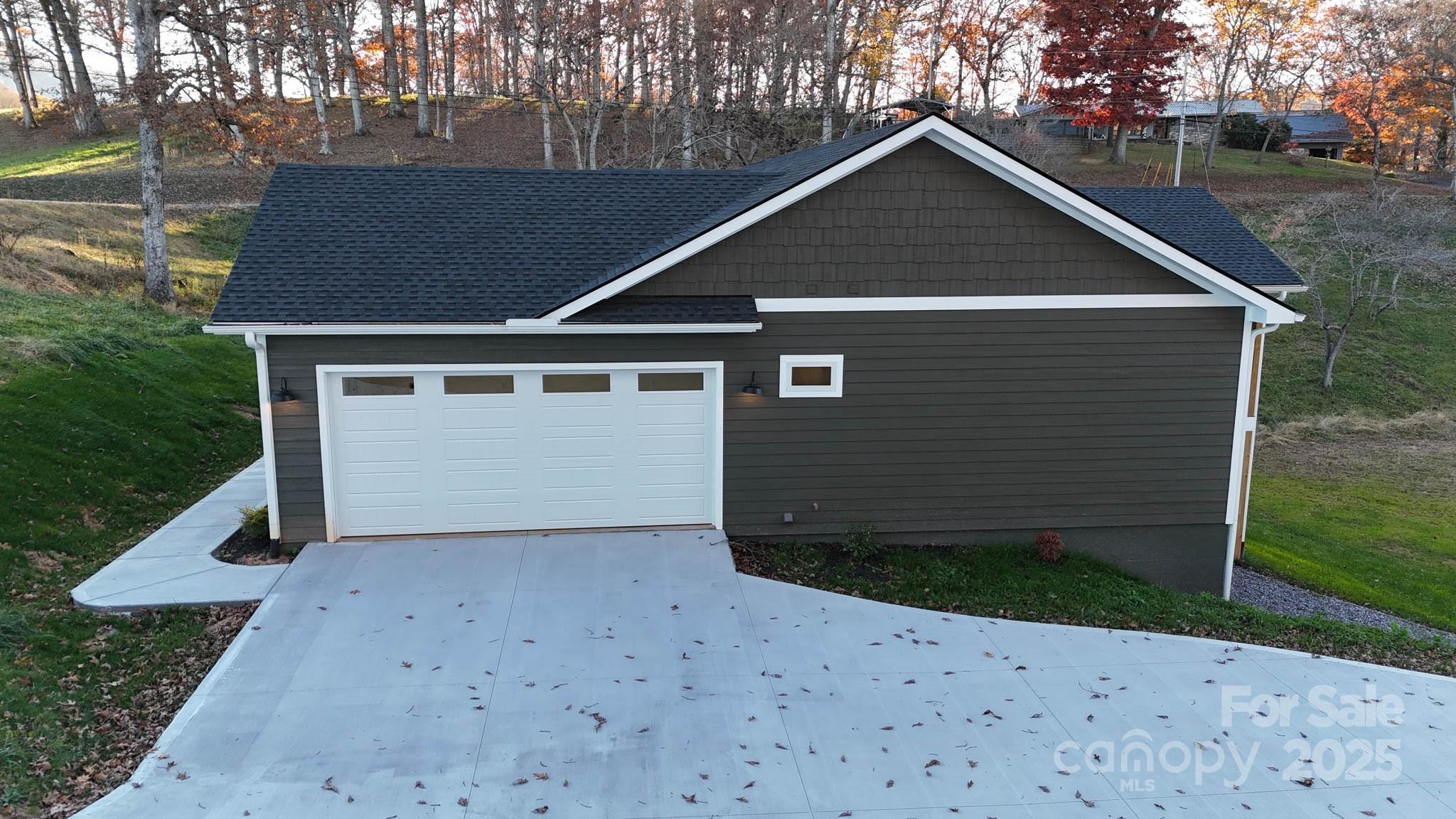 33 Gracie Rose Street