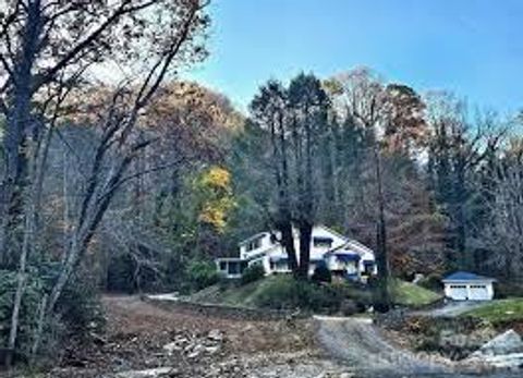 34 Landfair Lane Hendersonville NC 28792