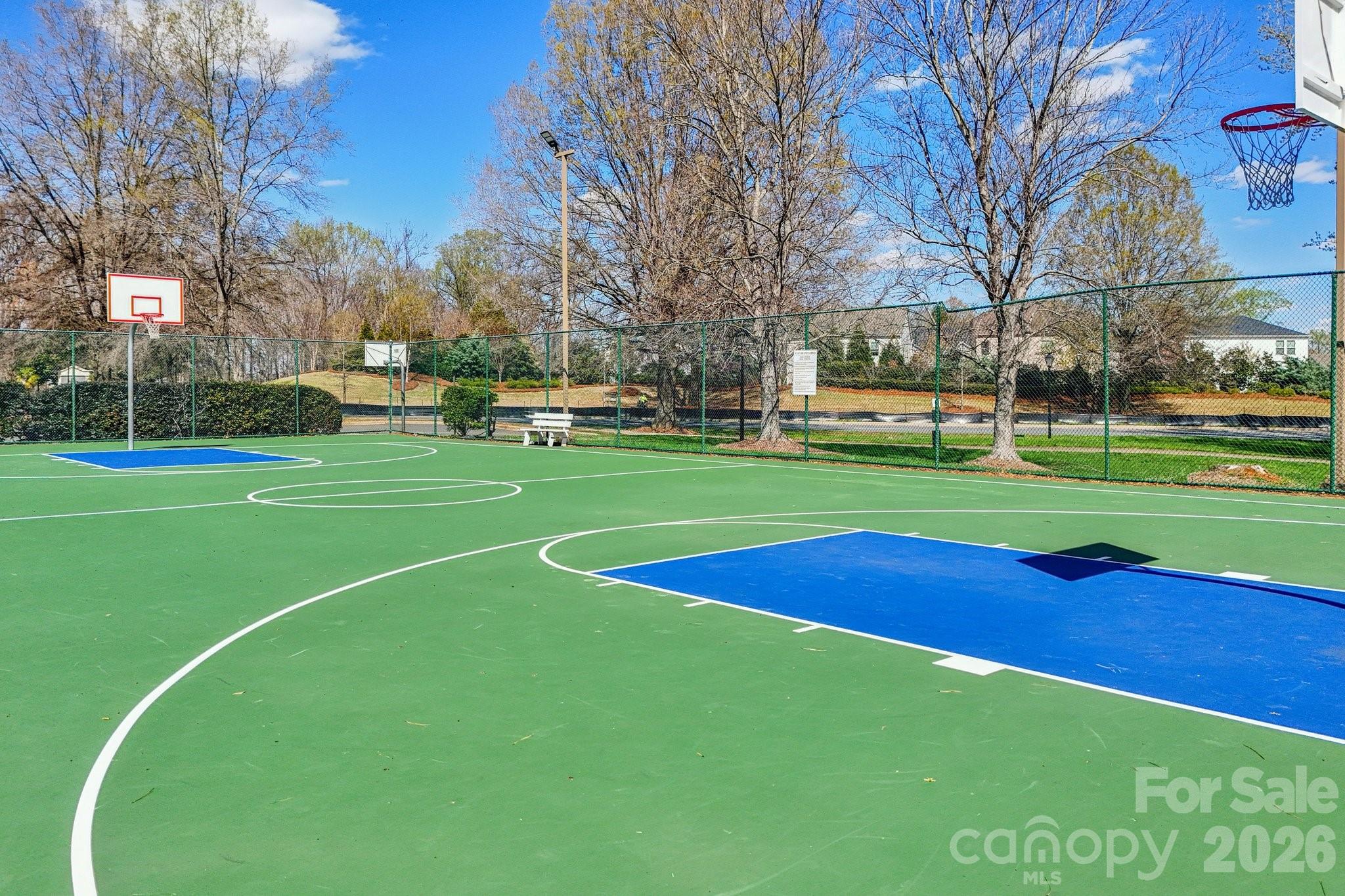 Towne Square Townhomes At Regent Park - Residential