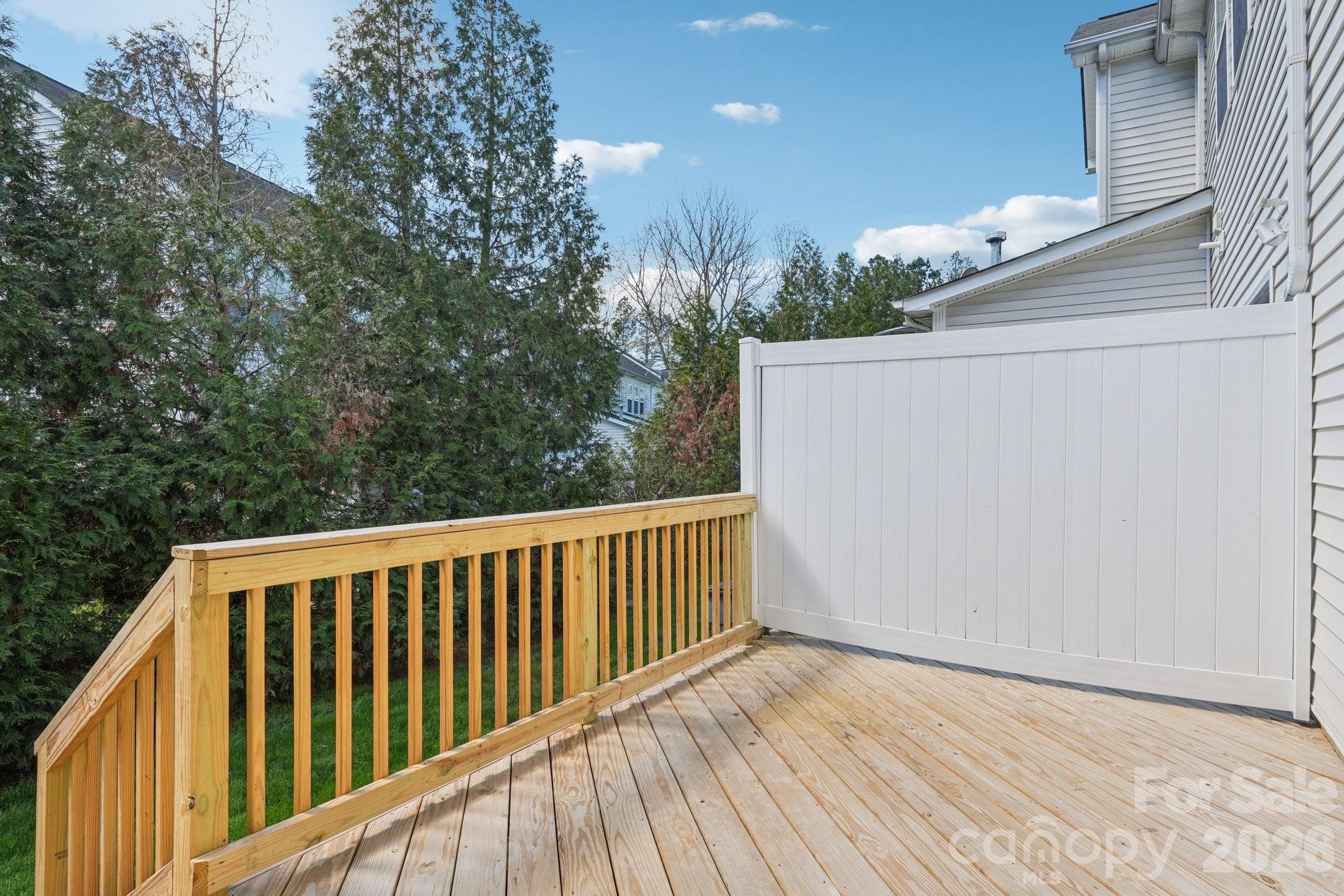 Towne Square Townhomes At Regent Park - Residential