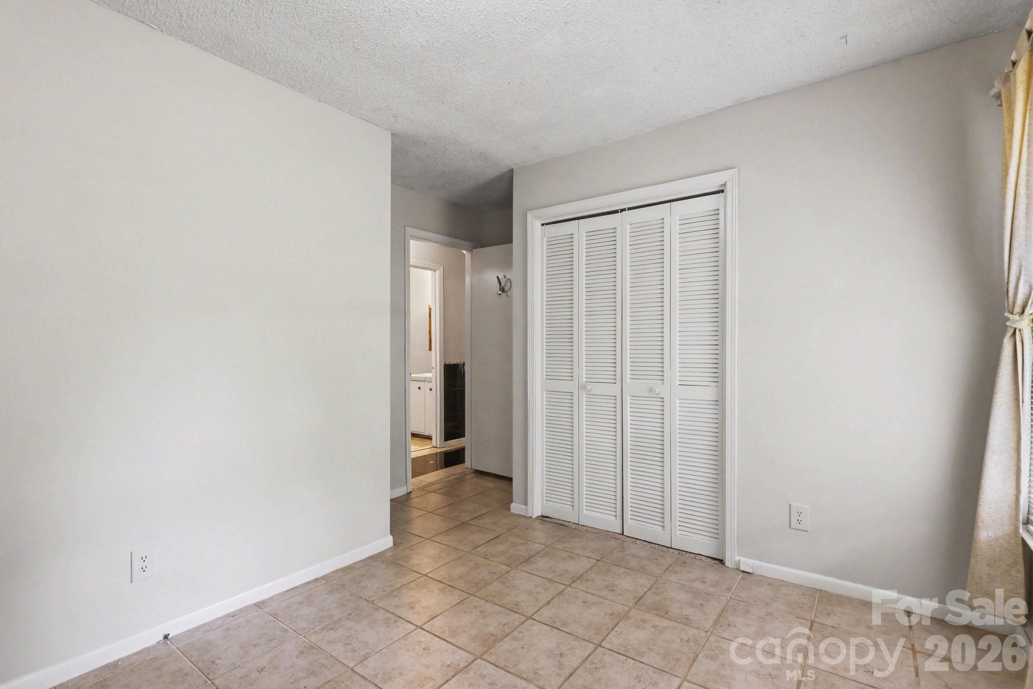 Country Oaks - Residential