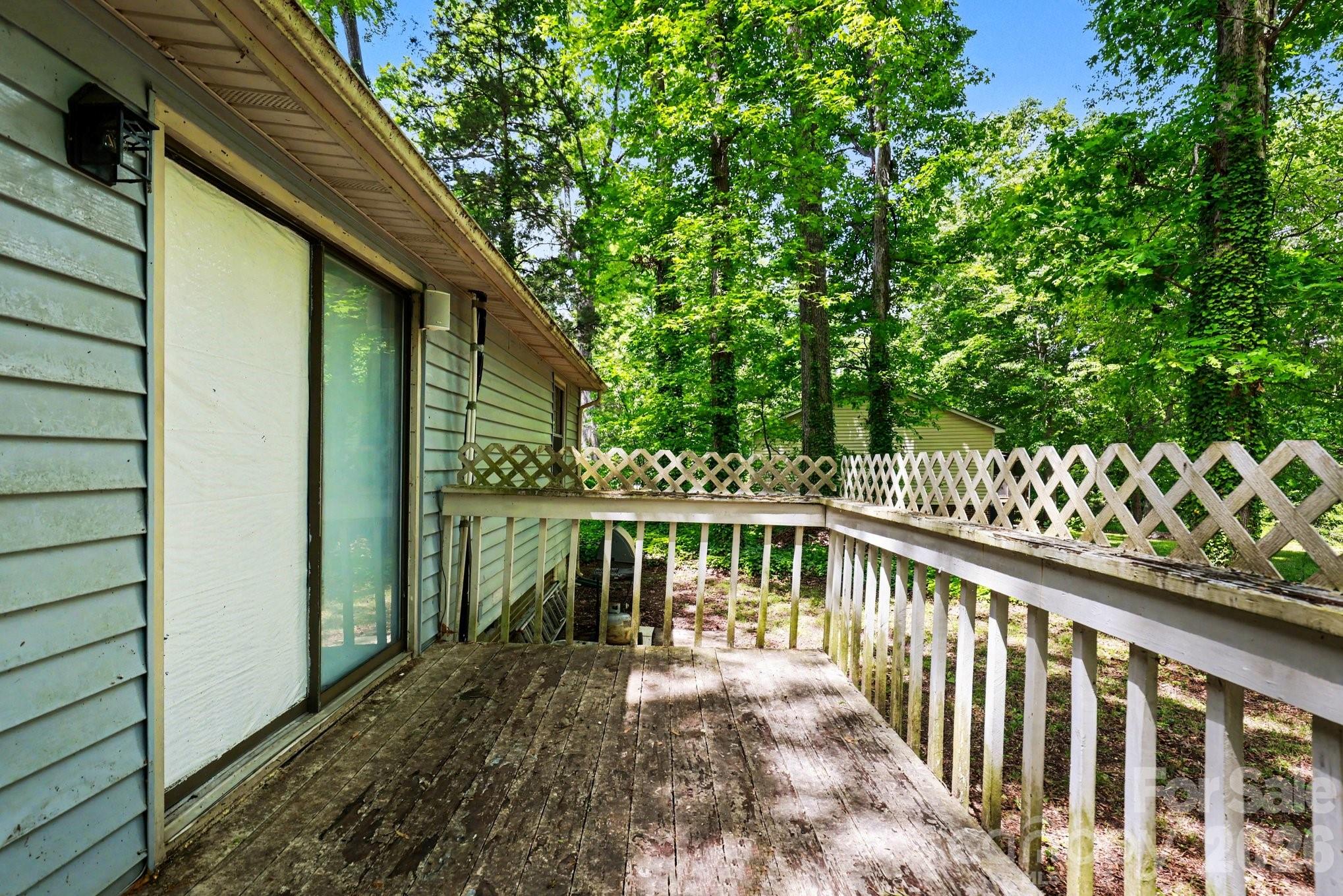 Country Oaks - Residential
