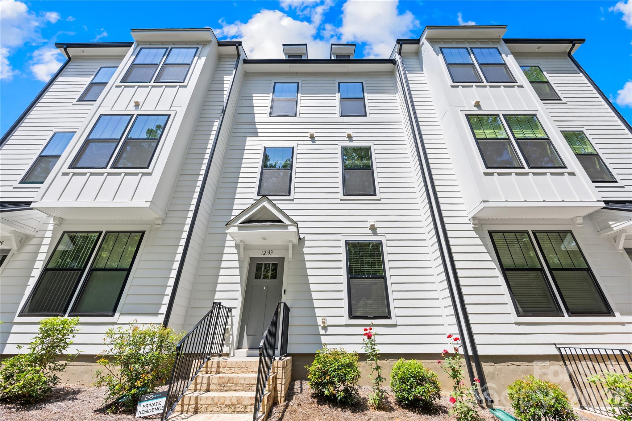 12133 Storm Lane
