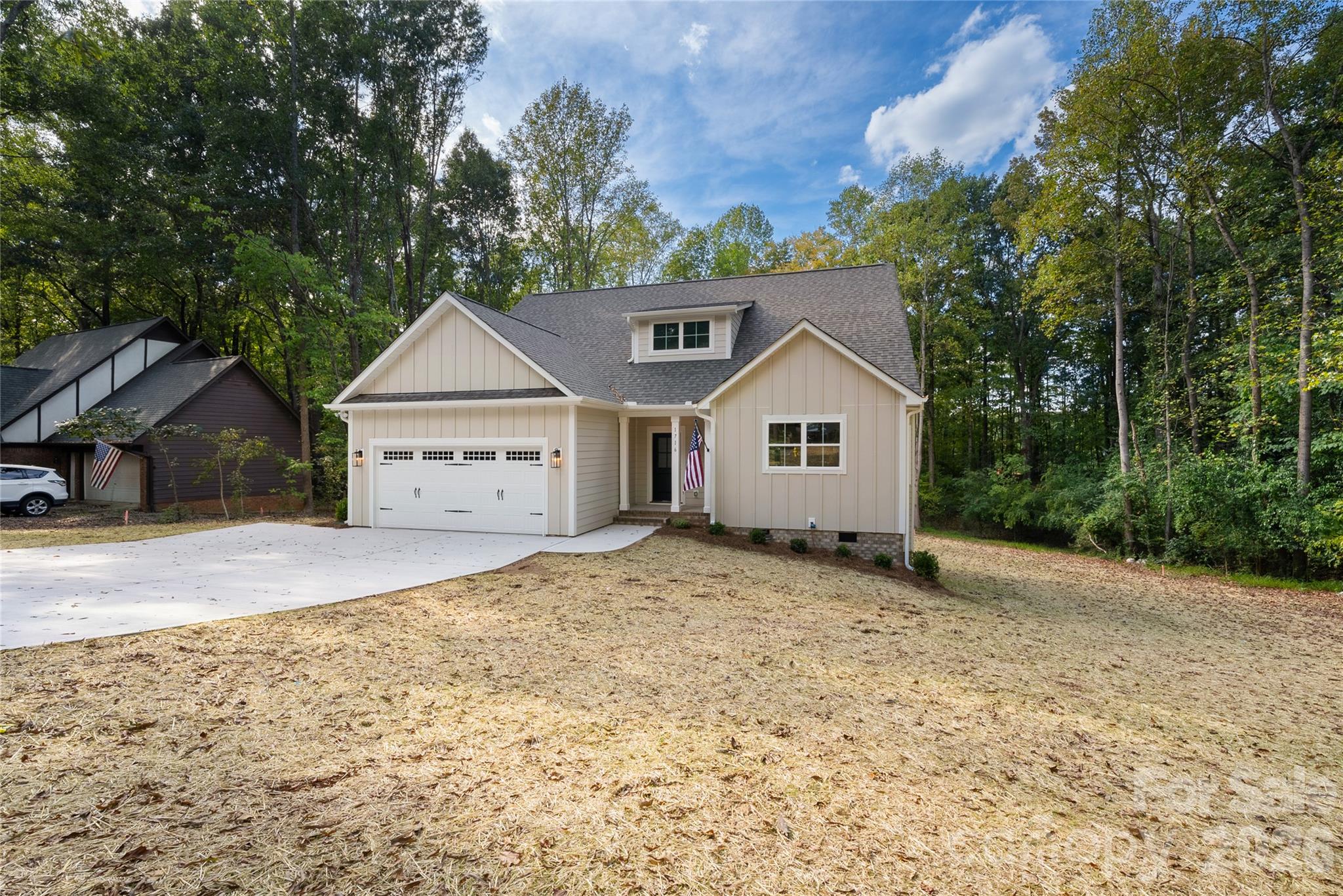 1716 Lake lee Drive