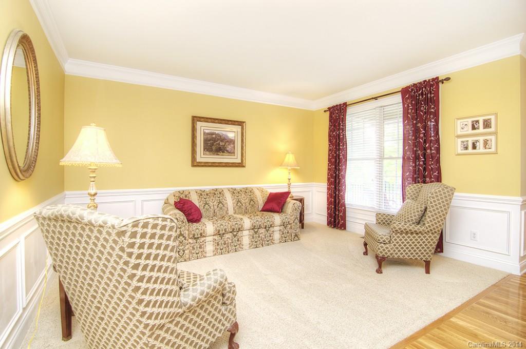 Lake Shore - Residential