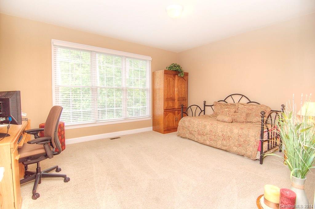 Lake Shore - Residential