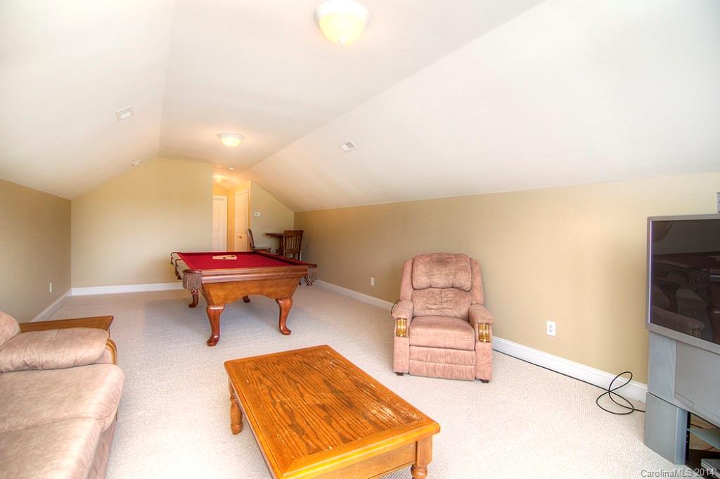 Lake Shore - Residential