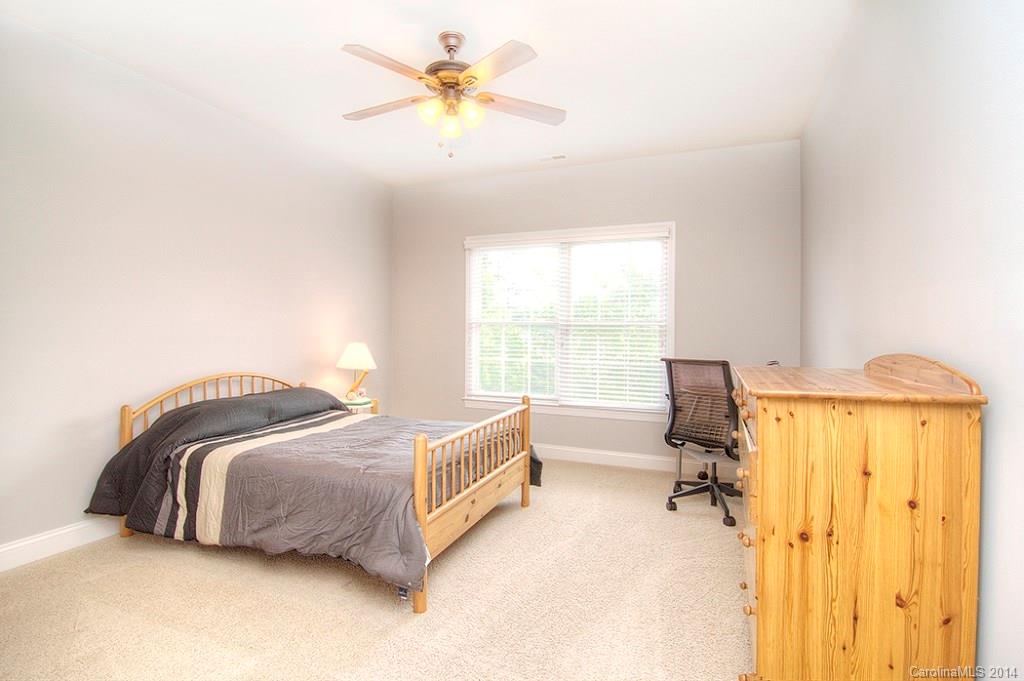 Lake Shore - Residential