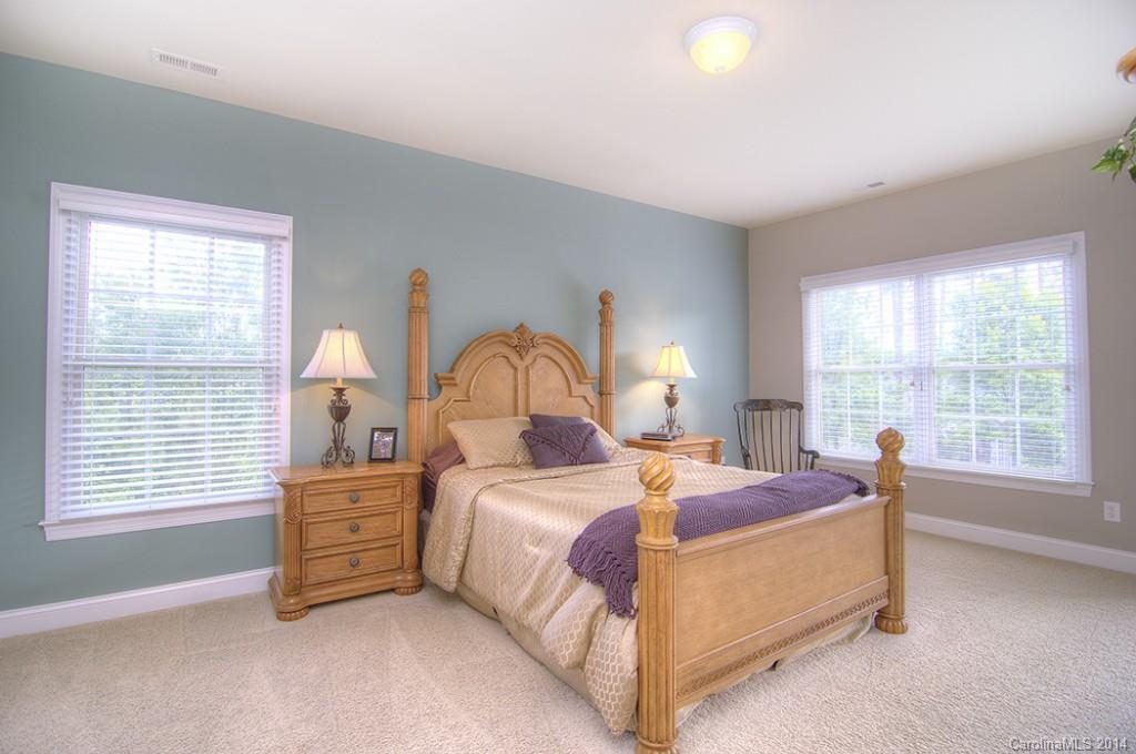 Lake Shore - Residential