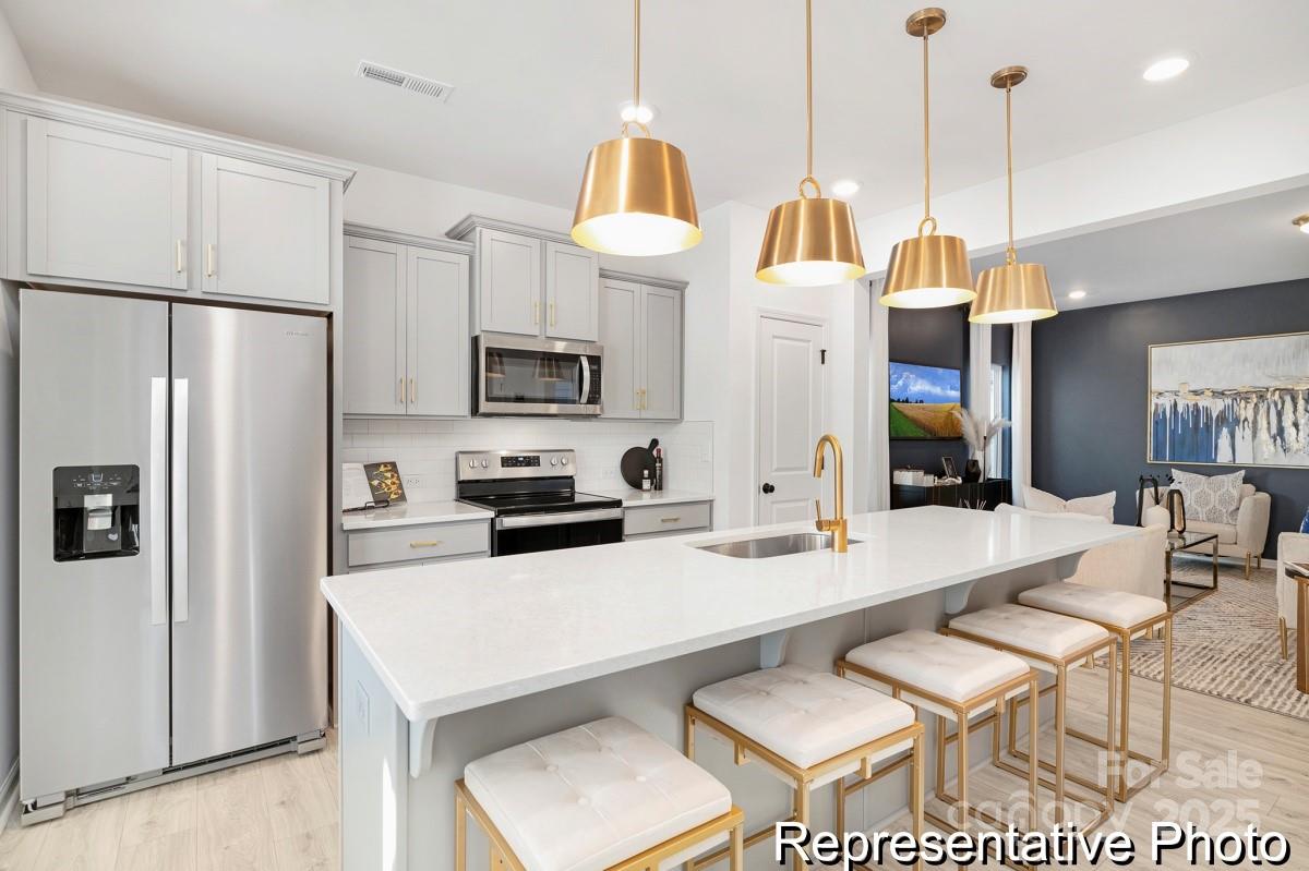 1365 Tappan Avenue 115p