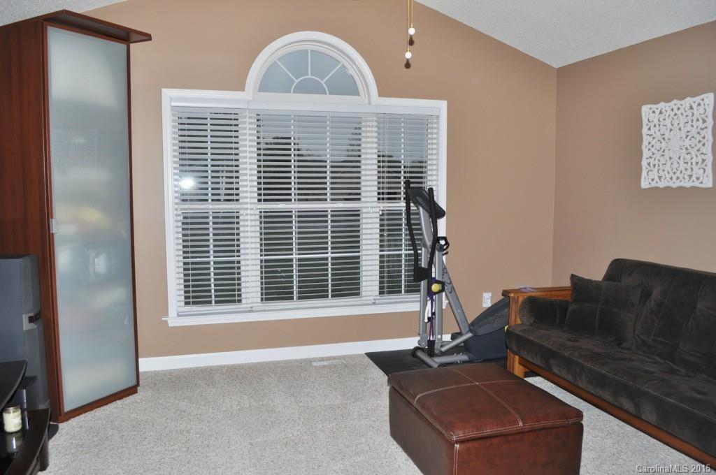 Fox Ridge - Residential