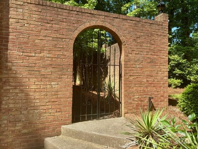 5109 Goldcrest Drive