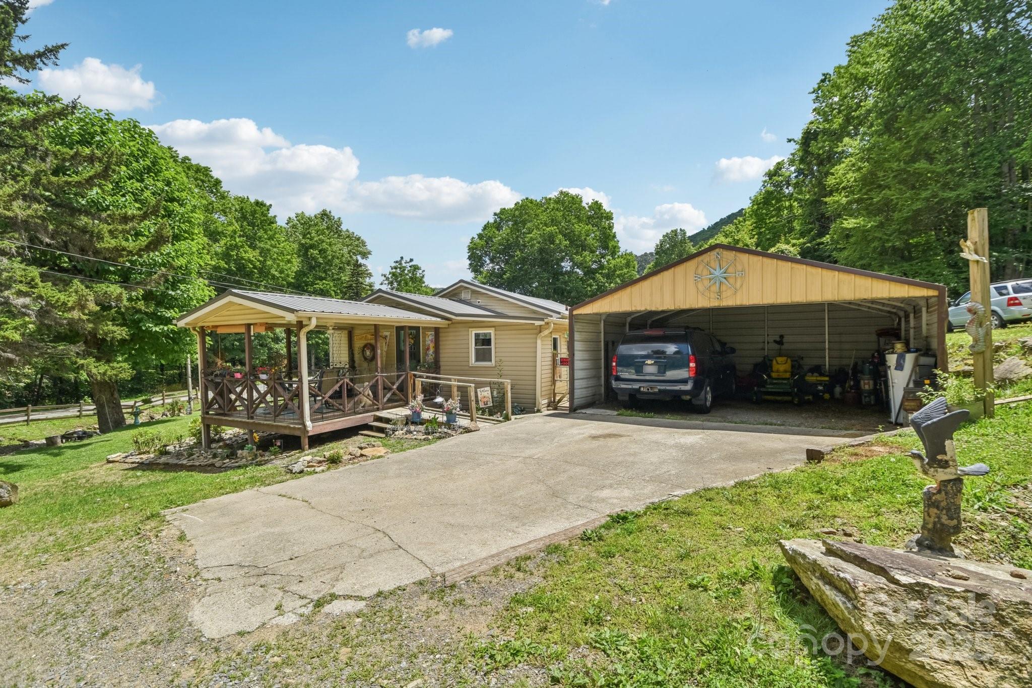 19 Lockman Road