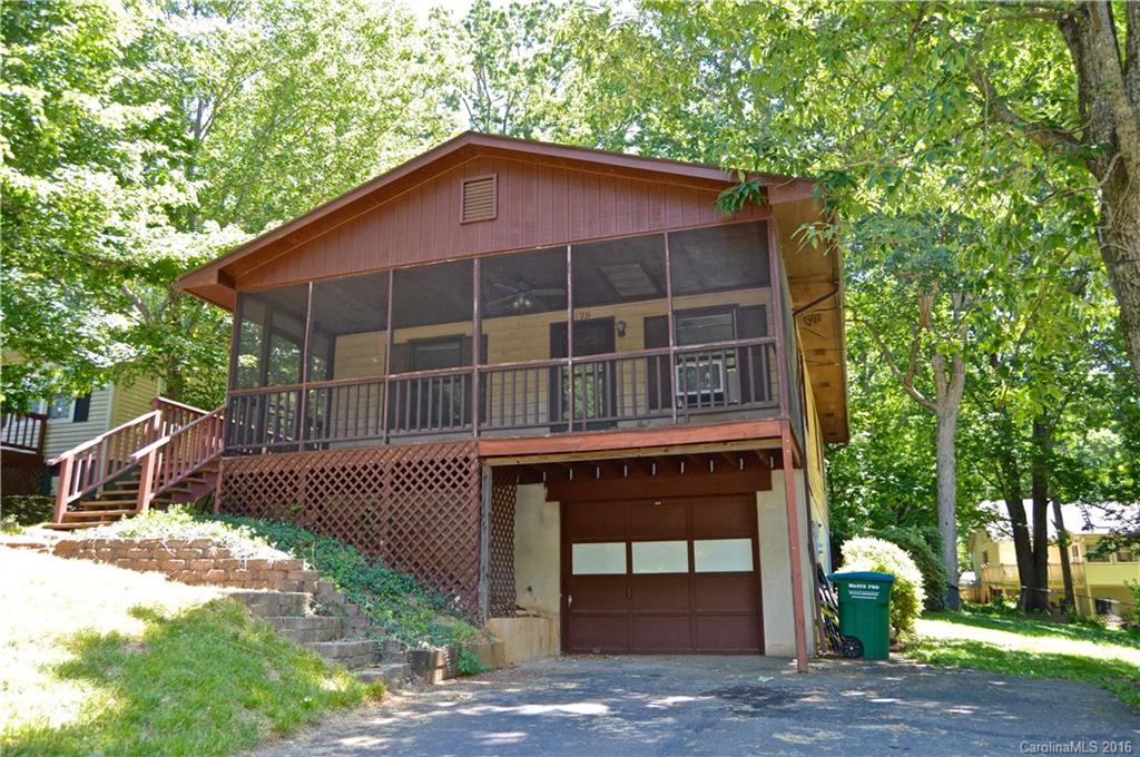 Royal Pines - Residential