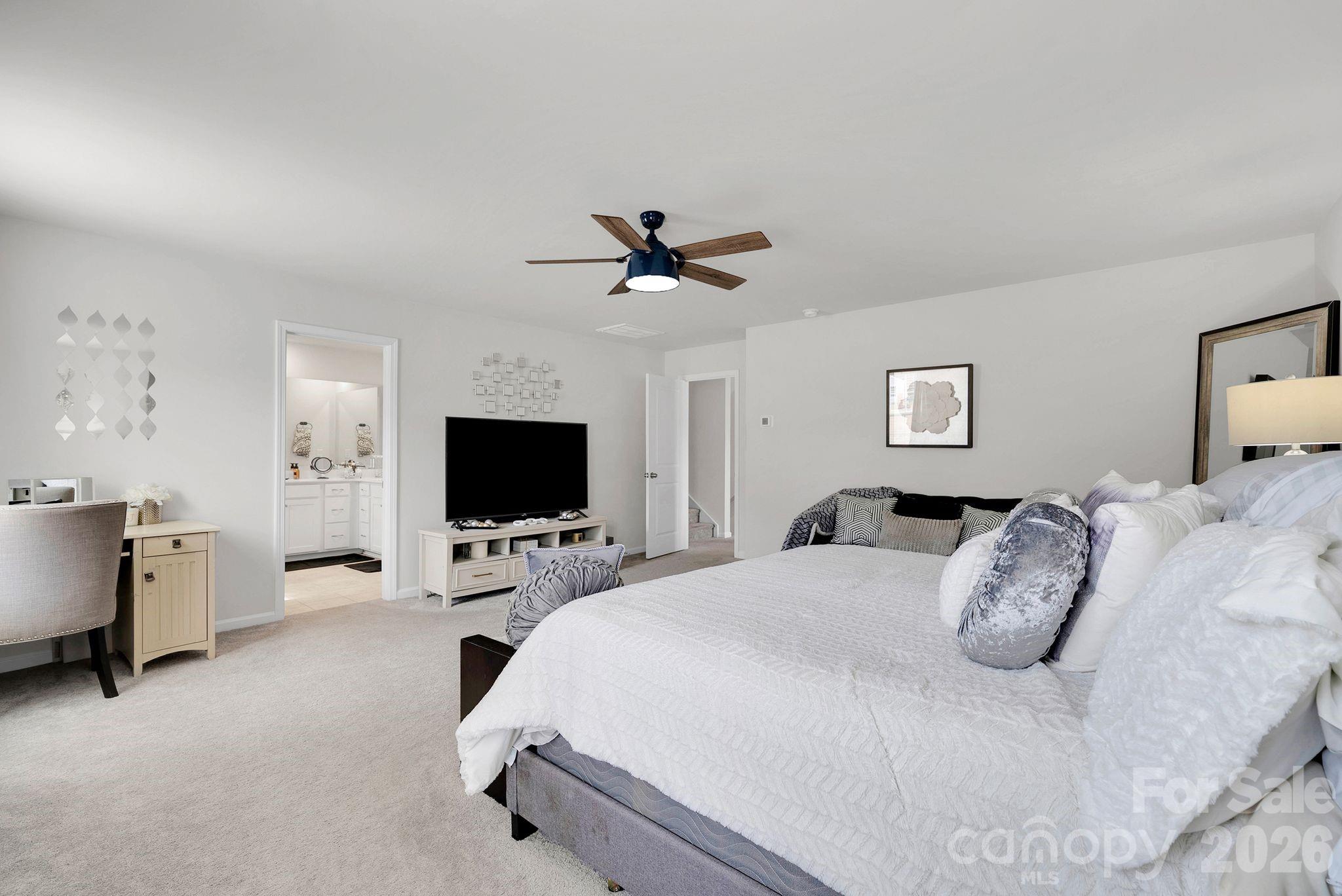 Falls Cove at Lake Norman - Residential