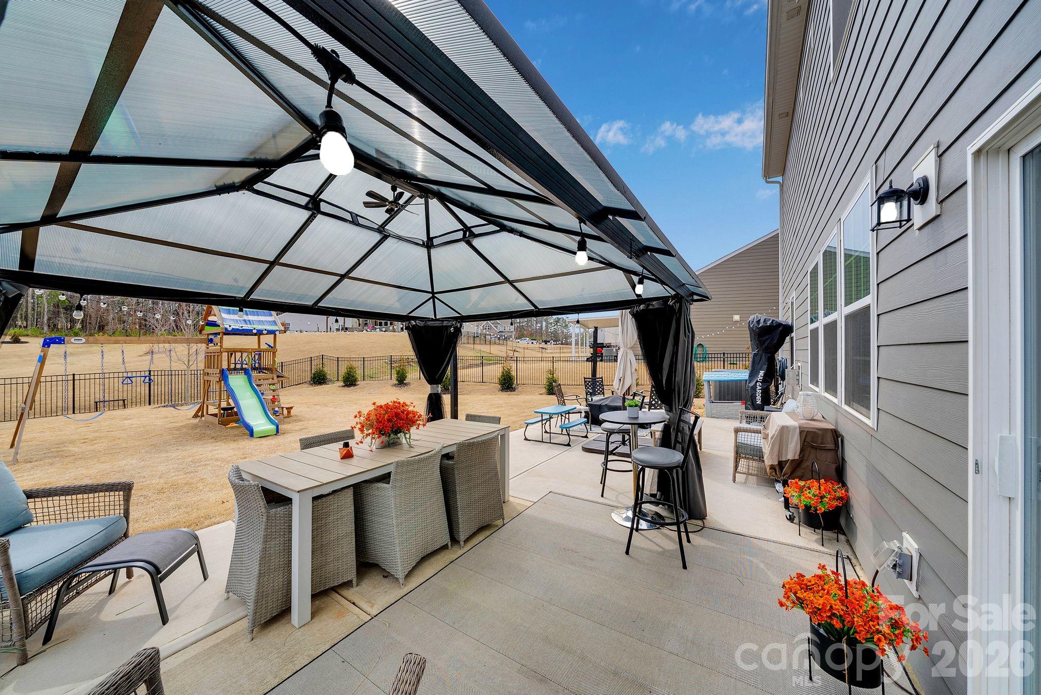 Falls Cove at Lake Norman - Residential