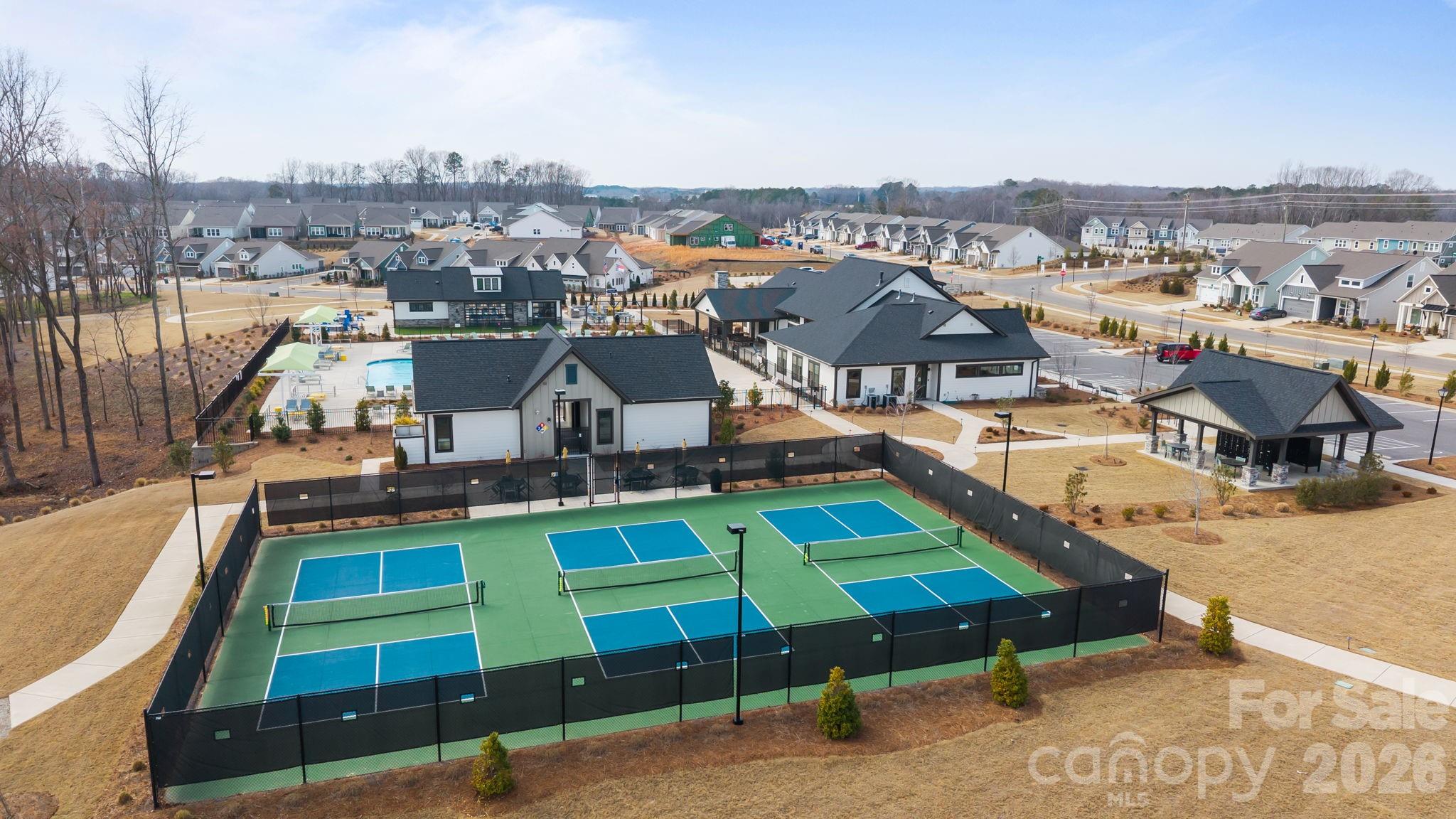 Encore At Streamside - Residential