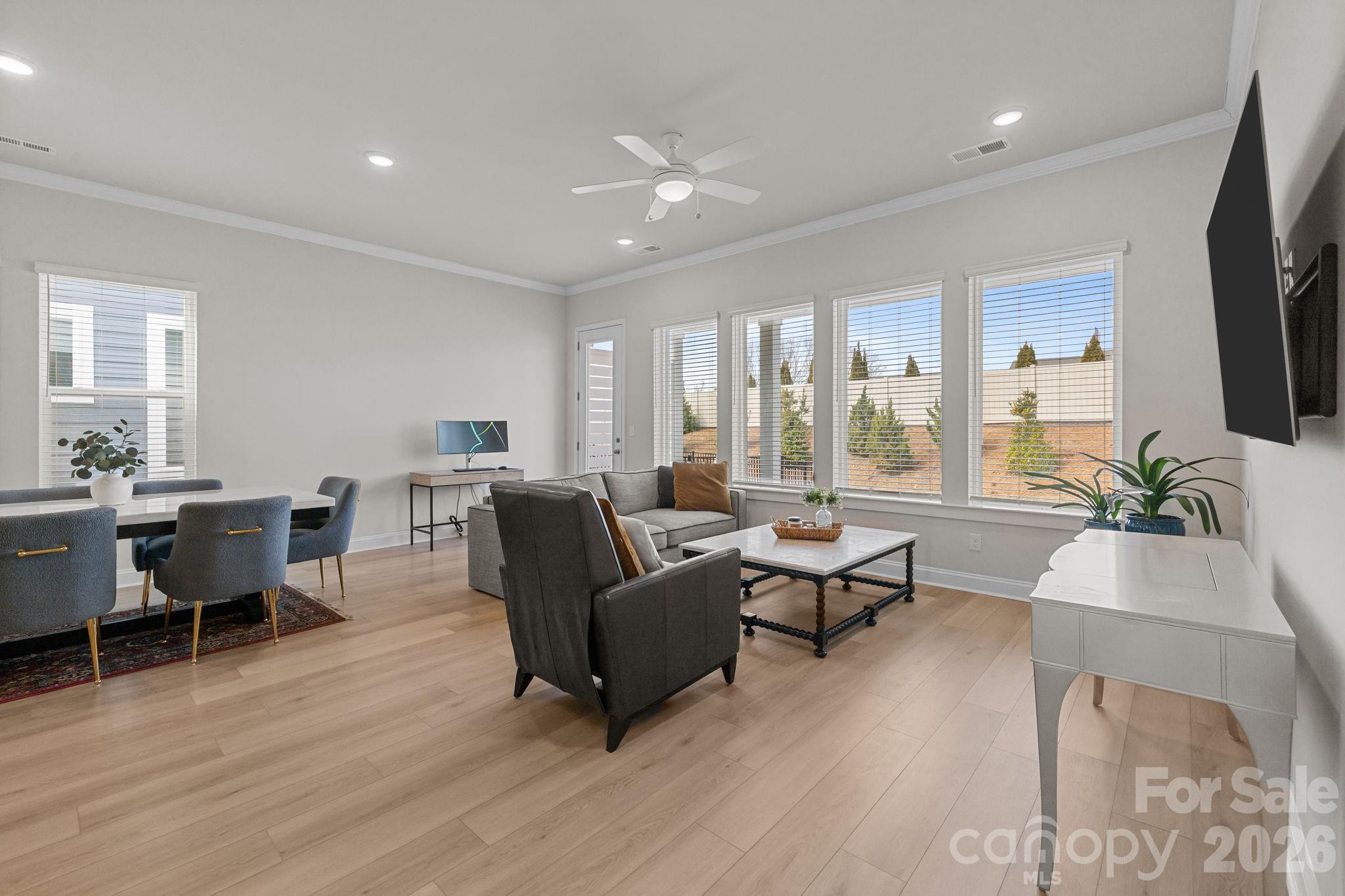 Encore At Streamside - Residential