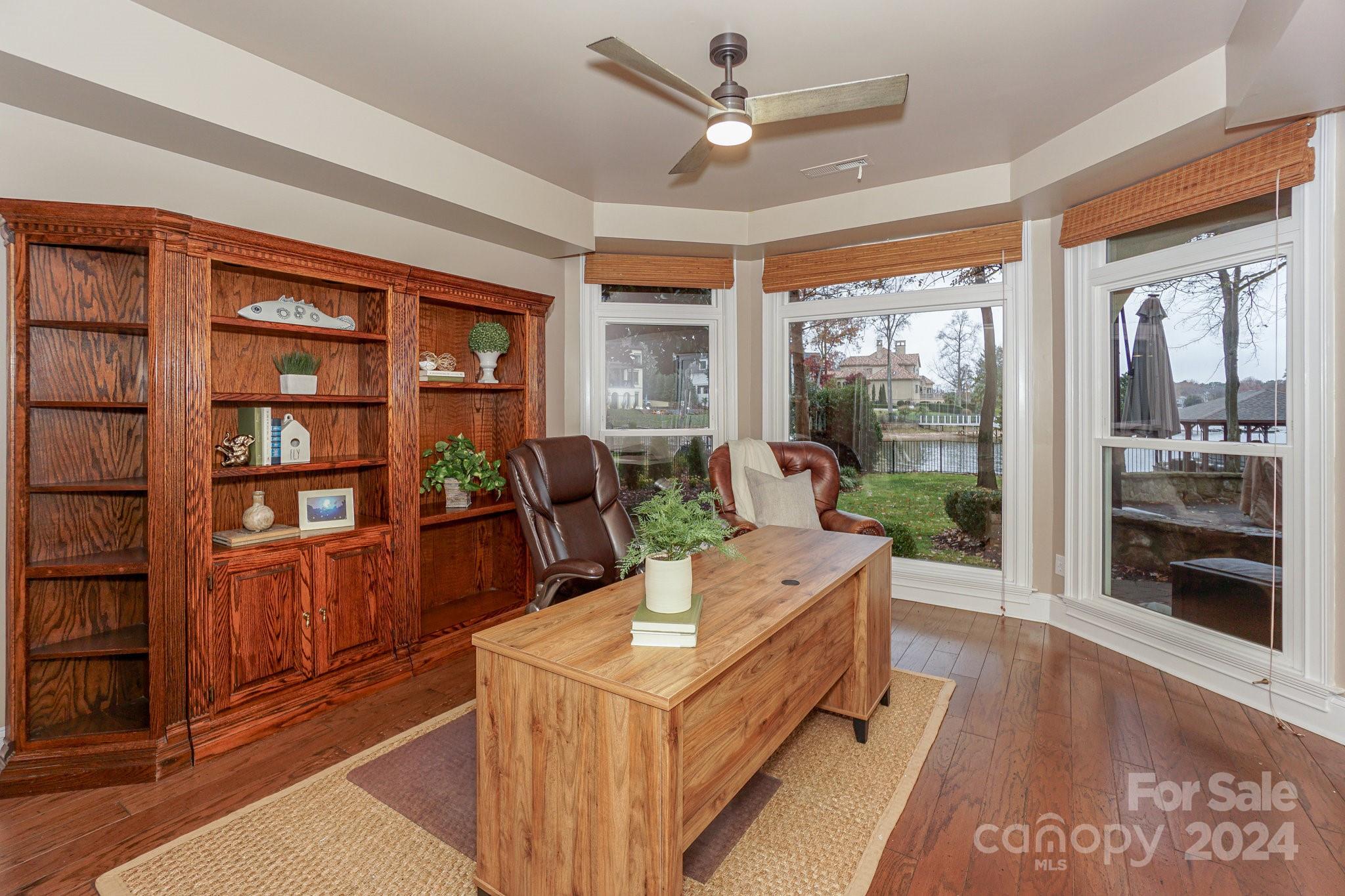 The Peninsula - Residential