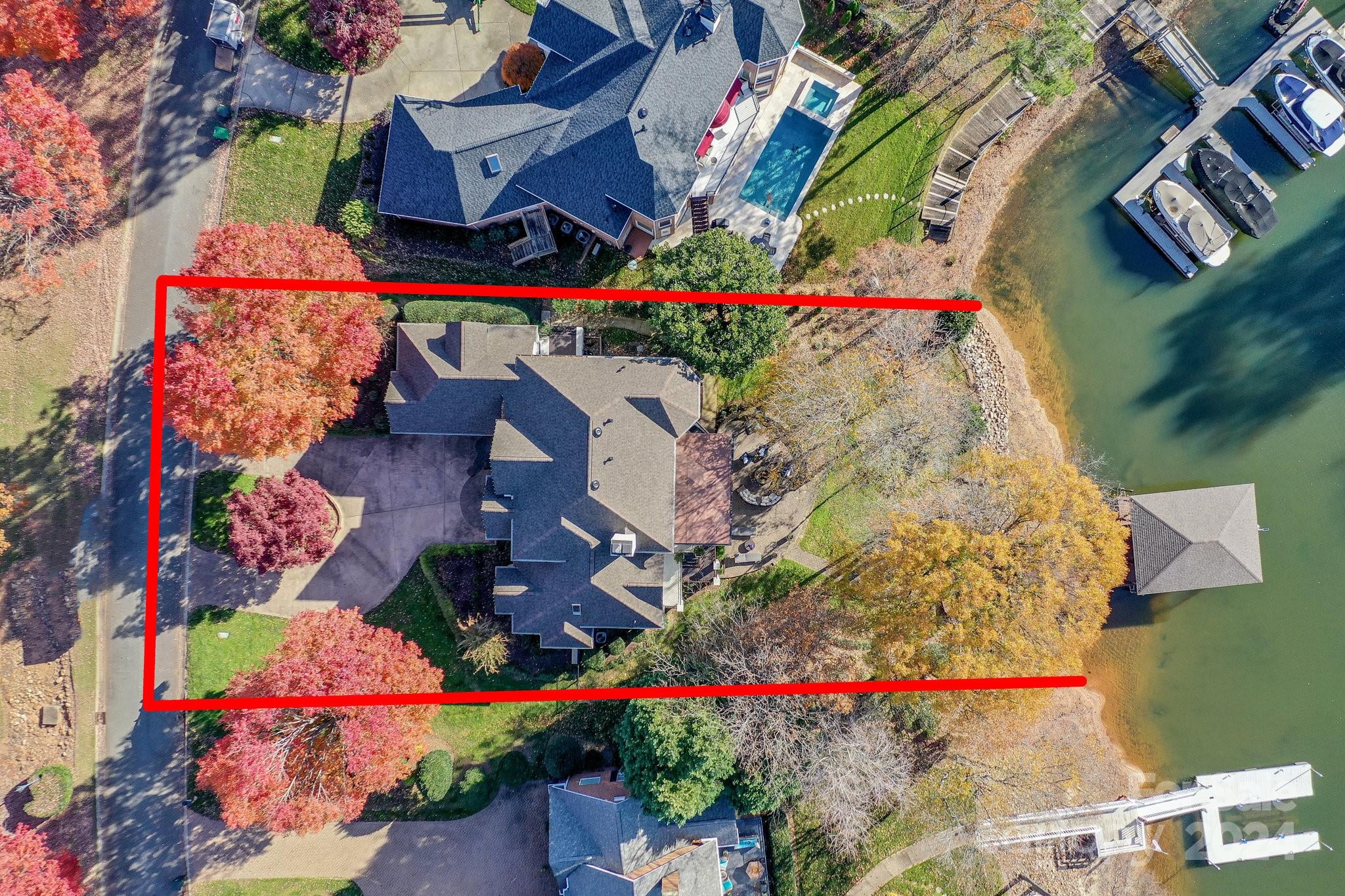 The Peninsula - Residential