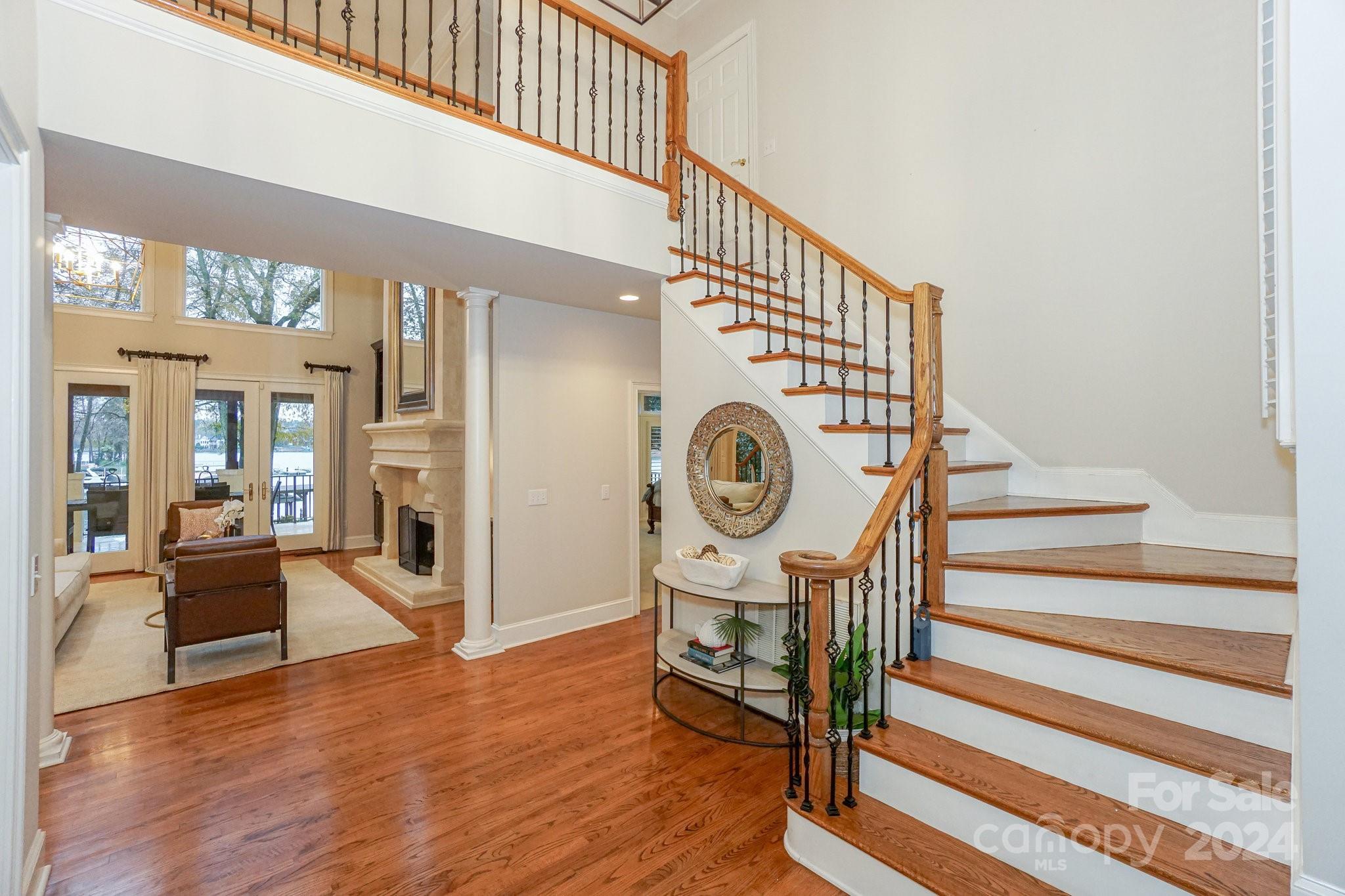 The Peninsula - Residential