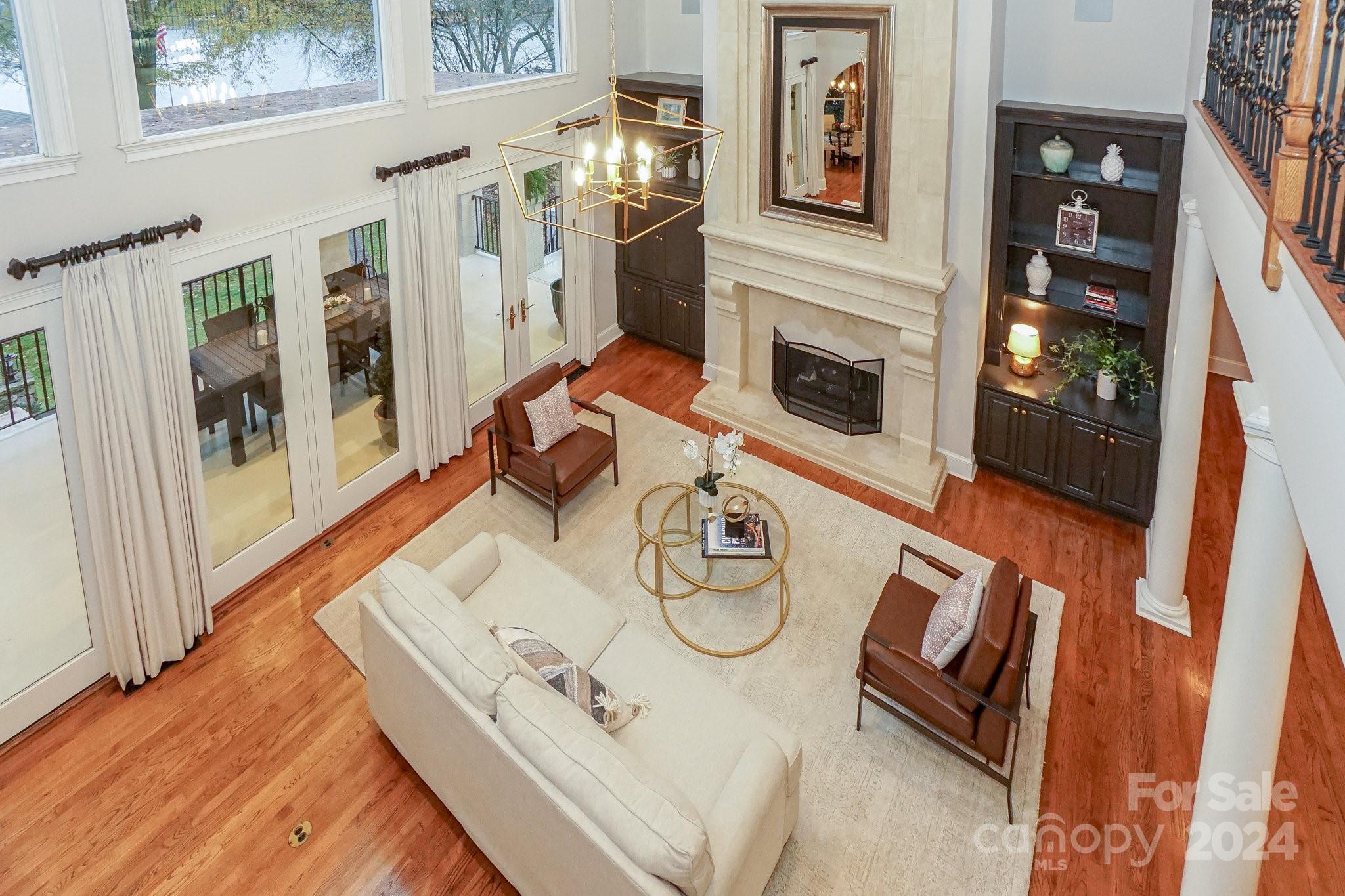 The Peninsula - Residential