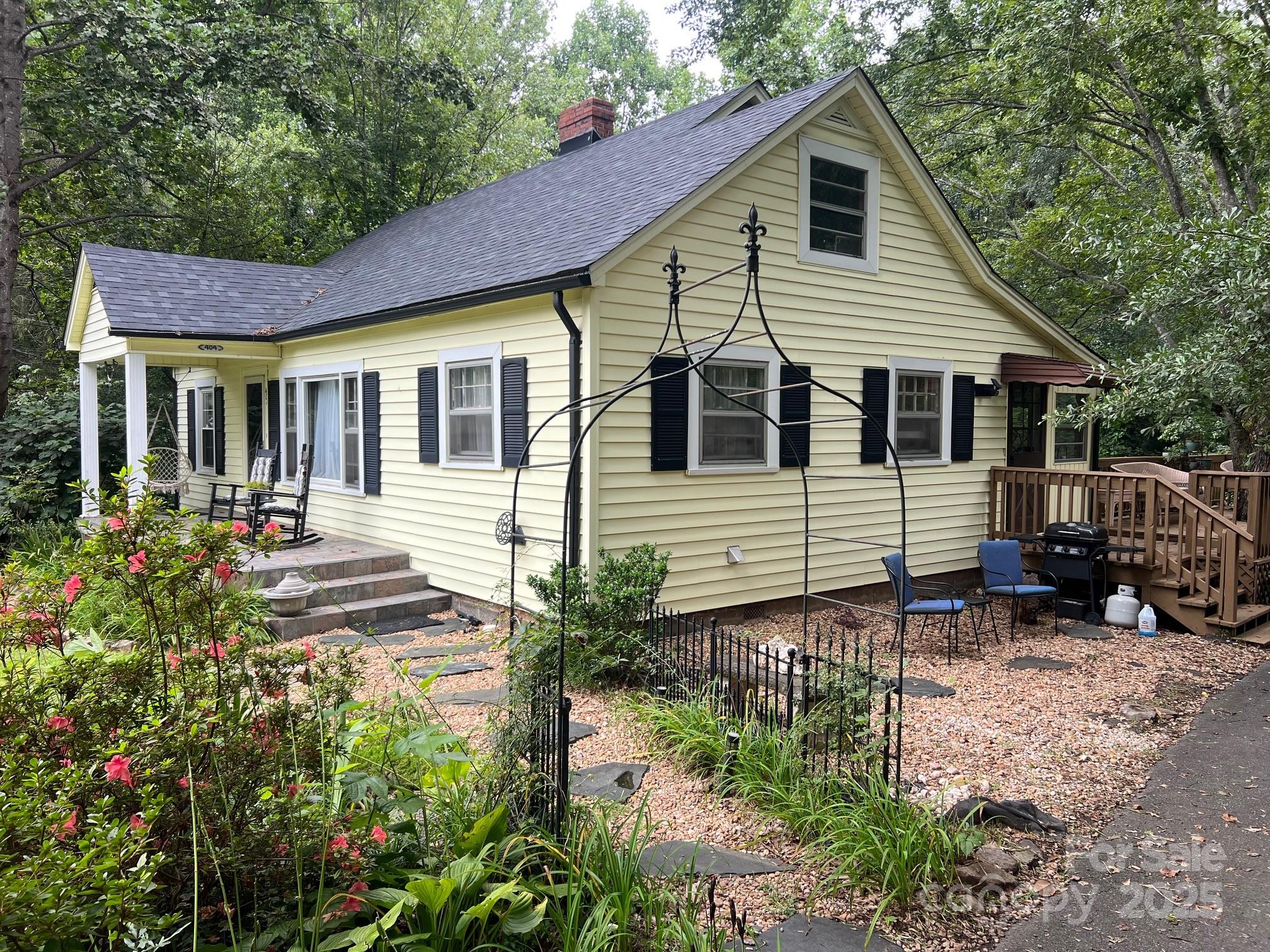 404 Patton Street