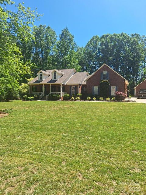 2505 Green Point Lane Denver NC 28037