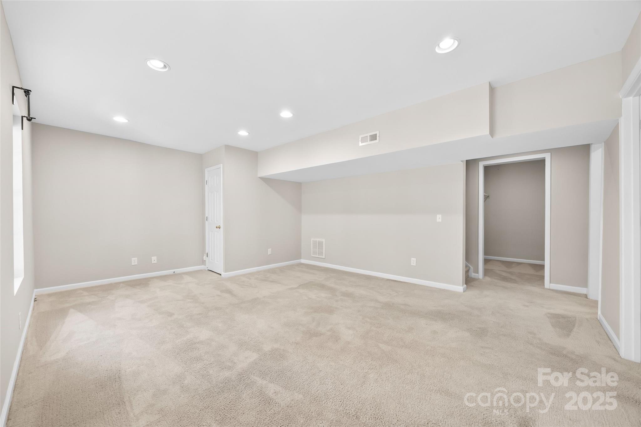 Highland Creek - Residential