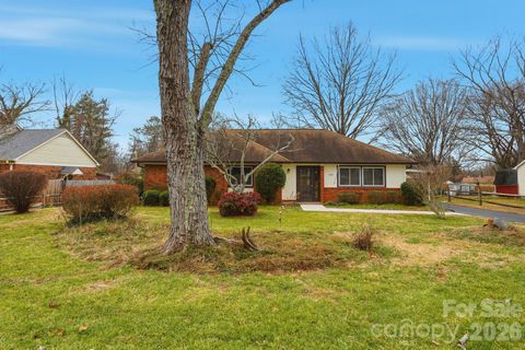 7500 Fox Hunt Road Charlotte NC 28212