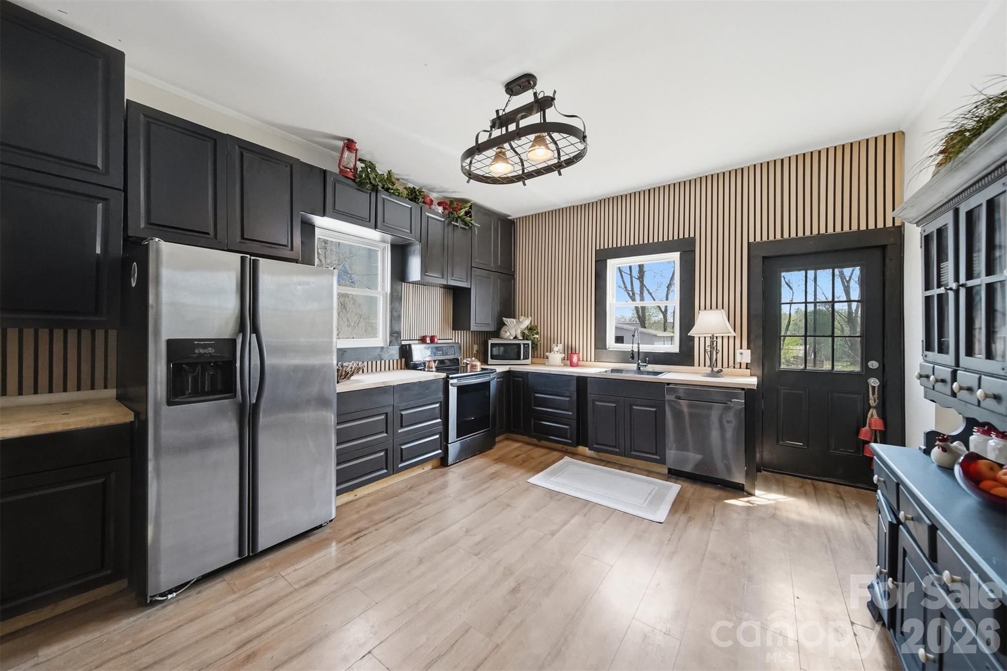 American & Efird Mills Inc - Residential