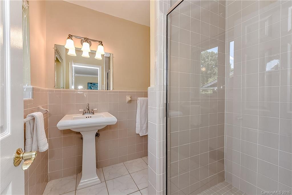 Sherwood Forest - Residential