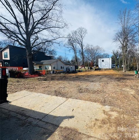 2429 Barry Street Charlotte NC 28205