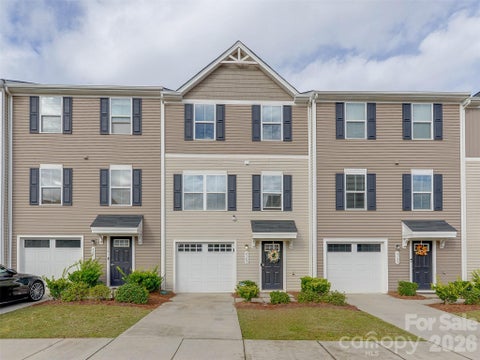 Photo of 6105 Cutwater Circle, Charlotte, NC 28269 (MLS # 4435488)