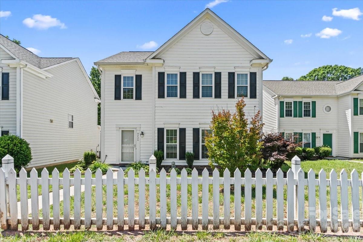 Faires Farm - Residential