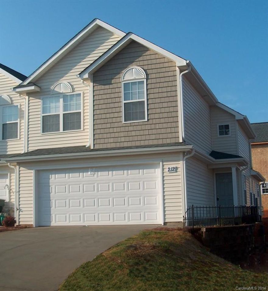 3 BR/2.5 BA attached cluster home with 2 car garage. MBR on main. Electric fireplace. Private porch, yard & patio. Small/medium indoor pets allowed (additional fees apply) Short-term leases available for families buying or building a home (at higher rent rate.).
