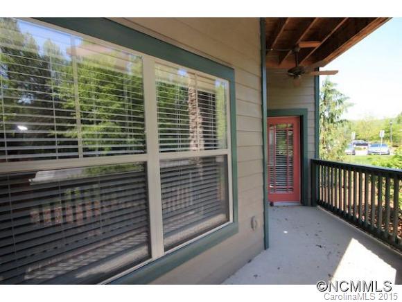 Beaucatcher House - Residential