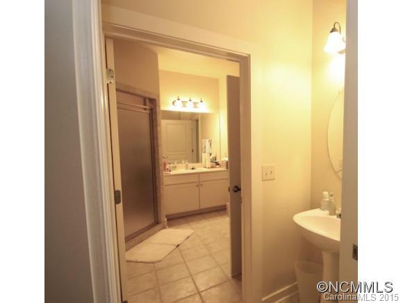 Beaucatcher House - Residential